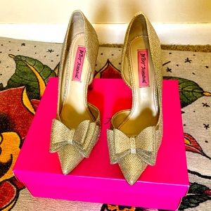 Betsy Johnson Heels